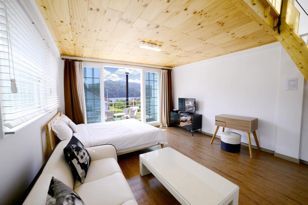 Walking Sky Pension Gapyeong Quarto foto